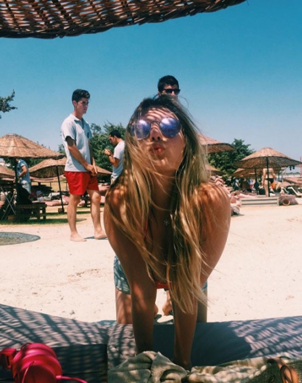 Mehmet Ali Erbil'in kızından olay kareler! galerisi resim 16