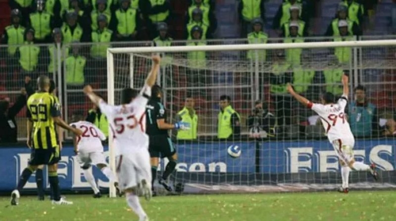 Fenerbahçe - Galatasaray derbilerinin unutulmazları galerisi resim 17