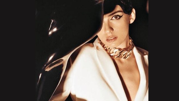 Hazar Ergüçlü merak edilenleri anlattı galerisi resim 4