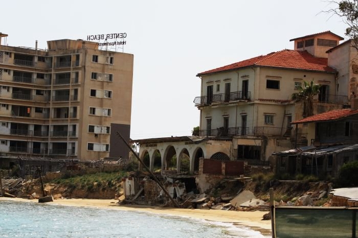 Kıbrıs’ın Hayalet Şehri Kapalı Maraş’ın eski 23 Fotoğrafta Hikayesi galerisi resim 9