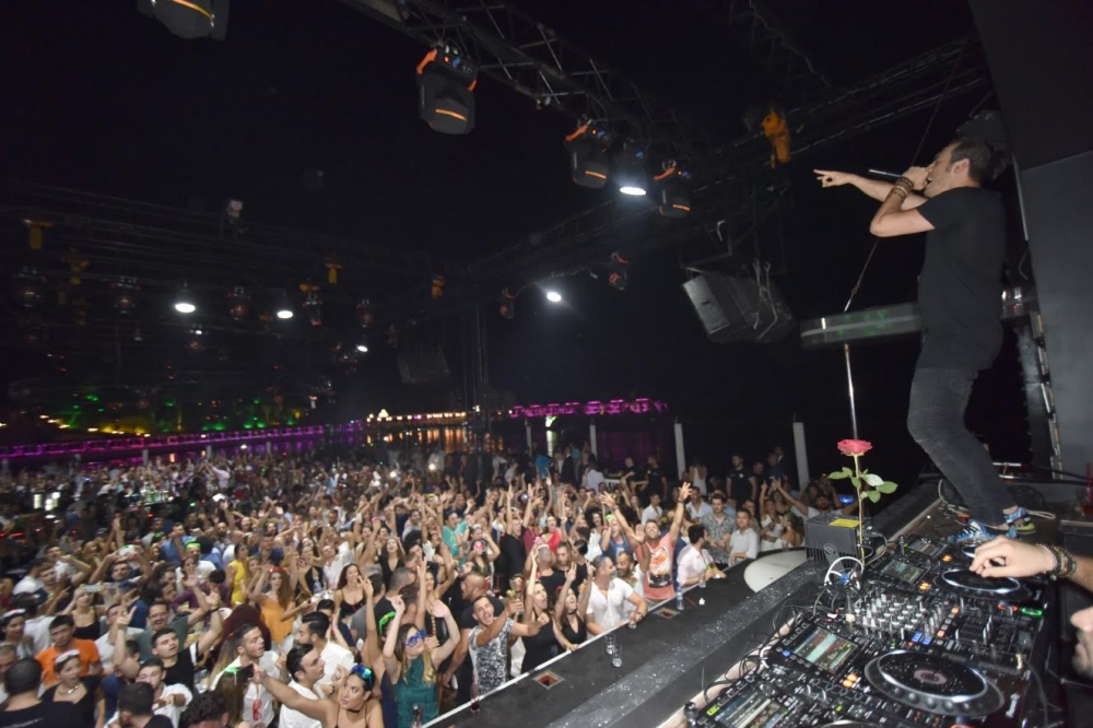 Cage’de Ummet Ozcan rüzgarı! galerisi resim 14