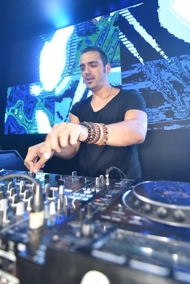 Cage’de Ummet Ozcan rüzgarı! galerisi resim 18