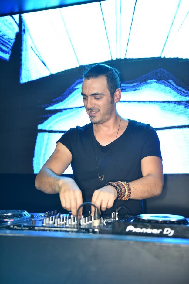 Cage’de Ummet Ozcan rüzgarı! galerisi resim 20