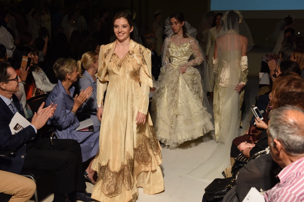 İşte Kıbrıs gelinlik kültürünün 200 yıllık değişimi! galerisi resim 7