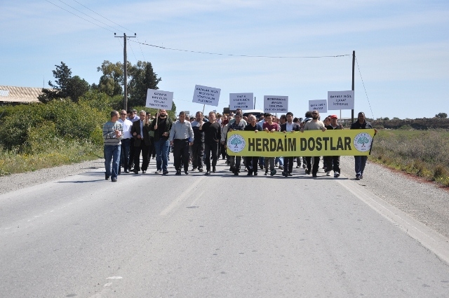 “Başka Doğa’lar ölmesin” galerisi resim 4