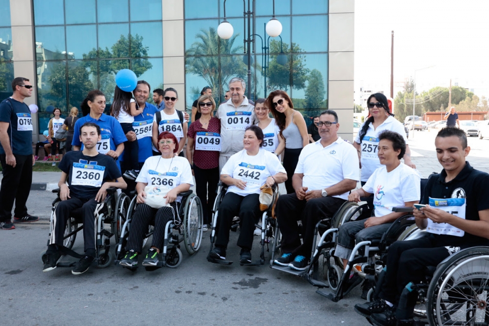 İşte Lefkoşa Maratonu'ndan eğlenceli görüntüler! galerisi resim 25