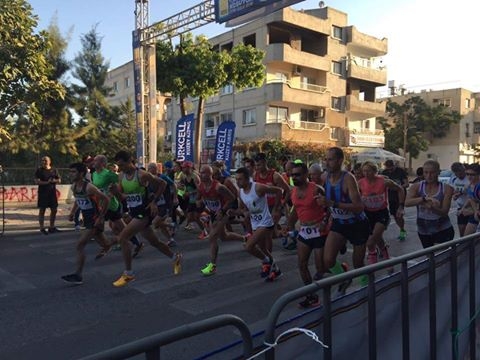 İşte Lefkoşa Maratonu'ndan eğlenceli görüntüler! galerisi resim 5
