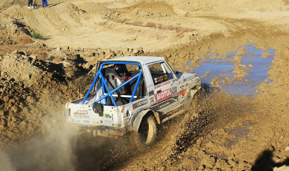 Off Road şampiyonu Baştaş-Paralik ikilisi! galerisi resim 9