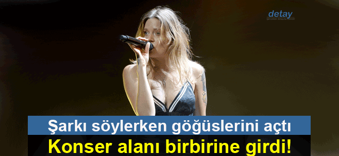Konserde göğüslerini açtı! galerisi resim 1