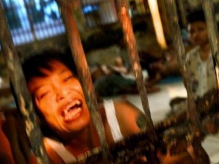 Endonezya'da insanlıktan utandıran görüntüler! galerisi resim 25