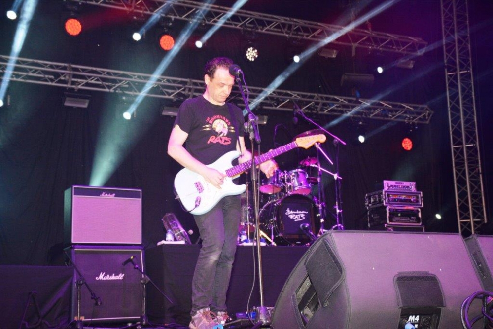 BOB GELDOF DAÜ'de sahne aldı galerisi resim 21