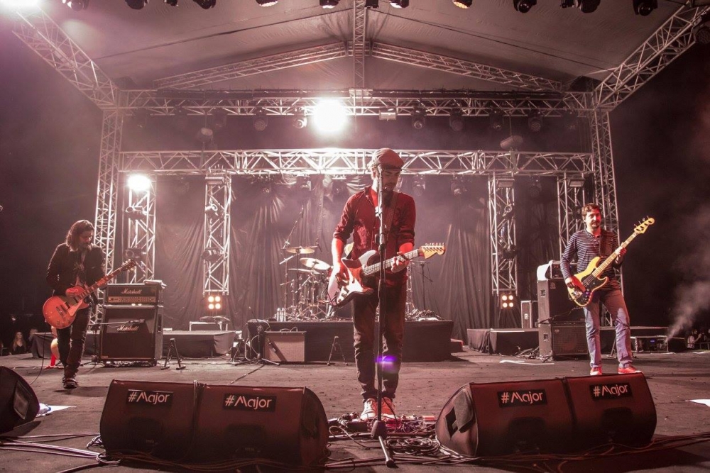 DAÜ Bahar Festivali’nde Mor ve Ötesi sahne aldı galerisi resim 2