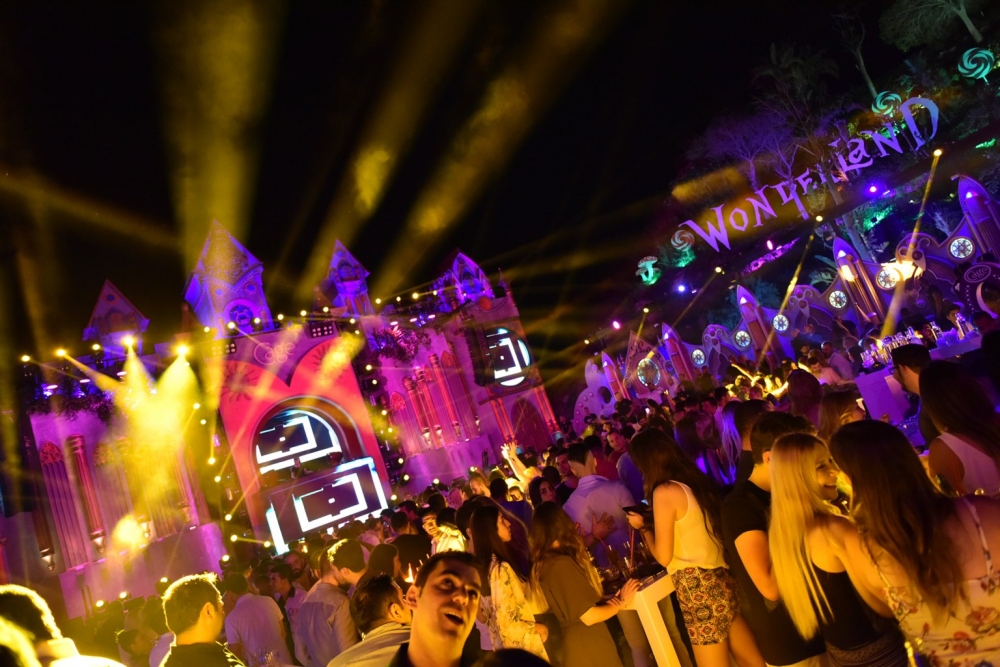 Eğlence ada sınırlarını aştı galerisi resim 1