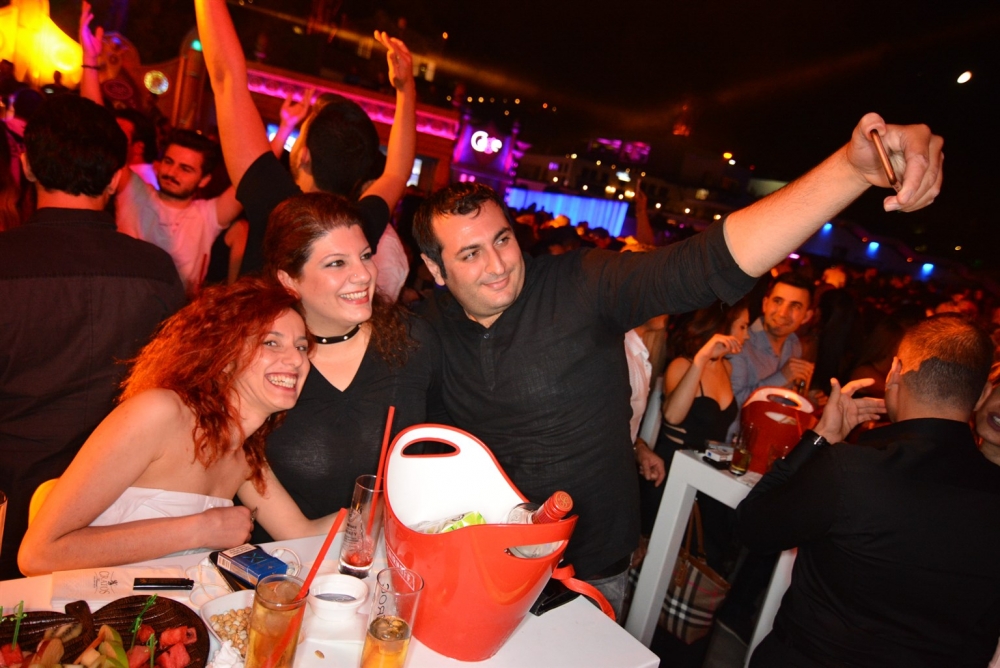 Eğlence ada sınırlarını aştı galerisi resim 3