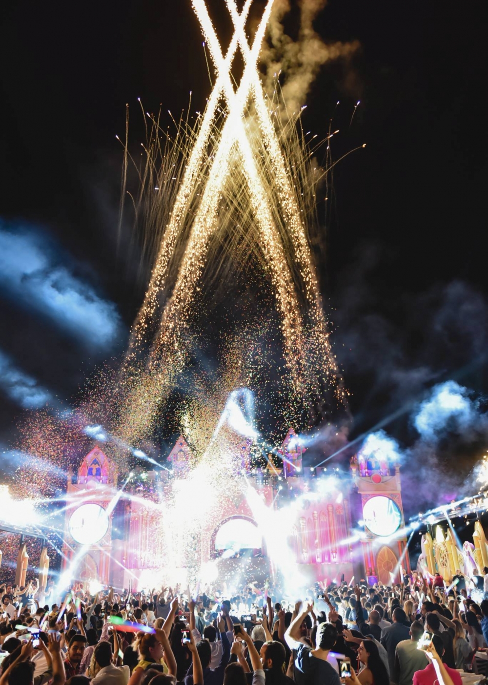 Cage'de resmen izdiham yaşandı! galerisi resim 8