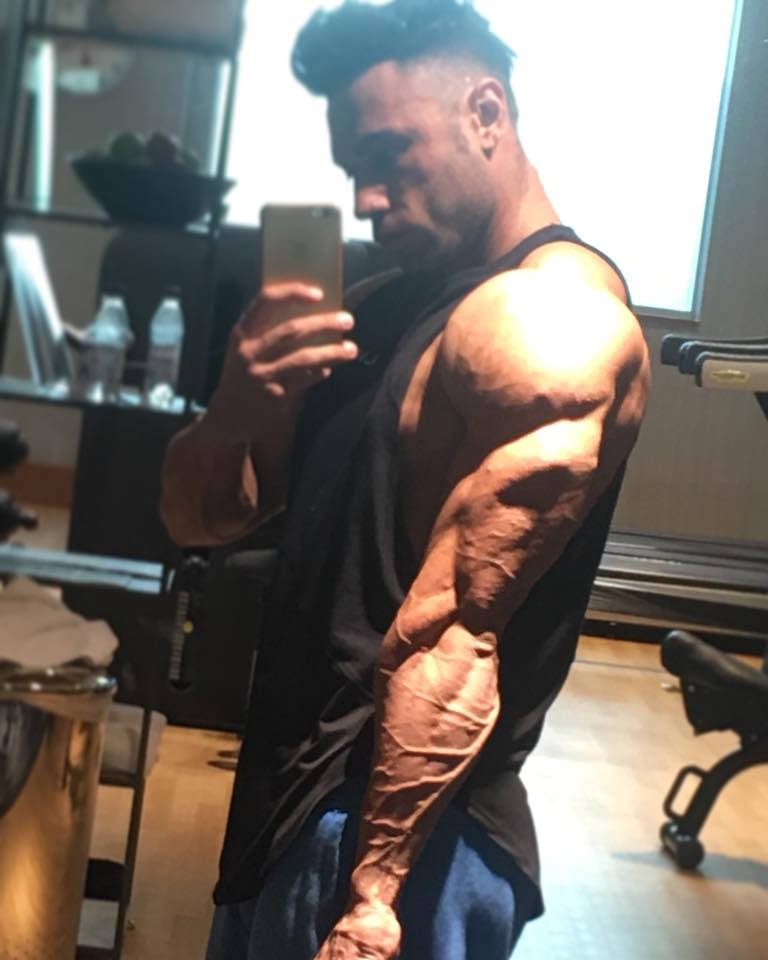 O bir Kıbrıslı Türk galerisi resim 17