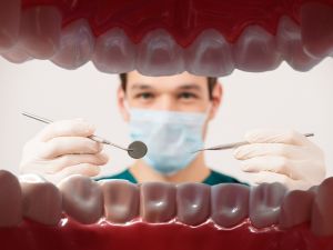 Herkesin Kabusu: Yirmi Yaş Dişleri!