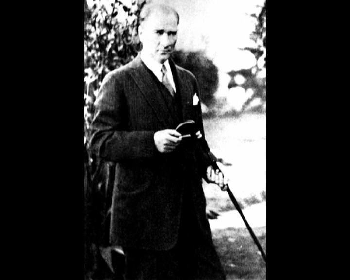 Atatürk'ün bu fotoğraflarını belkide hiç görmediniz... galerisi resim 102
