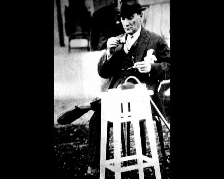 Atatürk'ün bu fotoğraflarını belkide hiç görmediniz... galerisi resim 110
