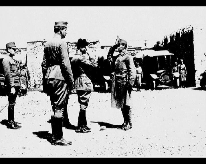 Atatürk'ün bu fotoğraflarını belkide hiç görmediniz... galerisi resim 153