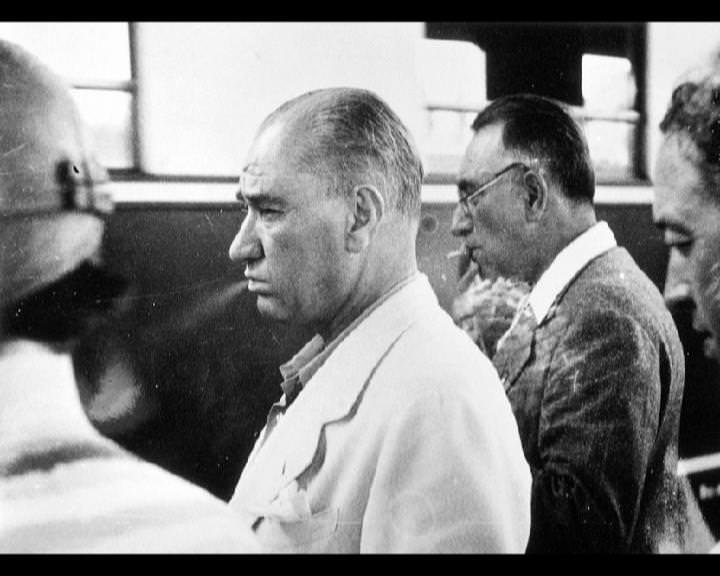 Atatürk'ün bu fotoğraflarını belkide hiç görmediniz... galerisi resim 16