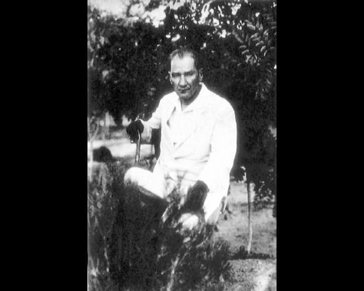 Atatürk'ün bu fotoğraflarını belkide hiç görmediniz... galerisi resim 168