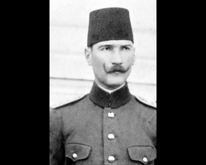 Atatürk'ün bu fotoğraflarını belkide hiç görmediniz... galerisi resim 172