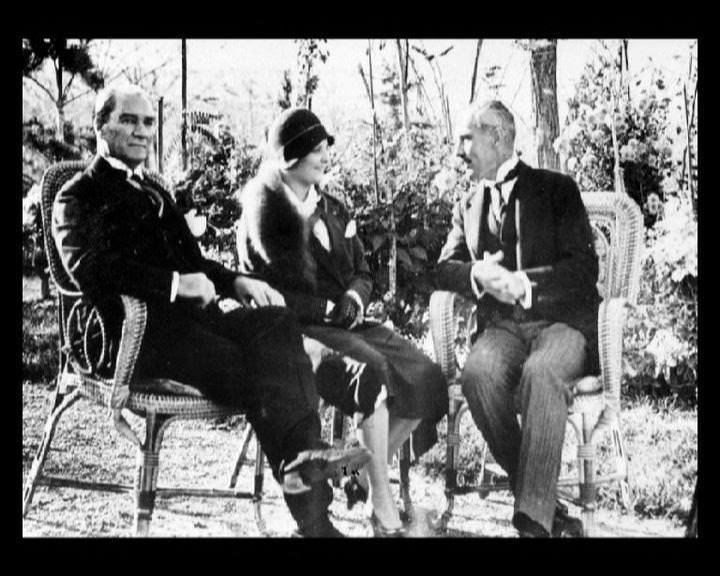 Atatürk'ün bu fotoğraflarını belkide hiç görmediniz... galerisi resim 226