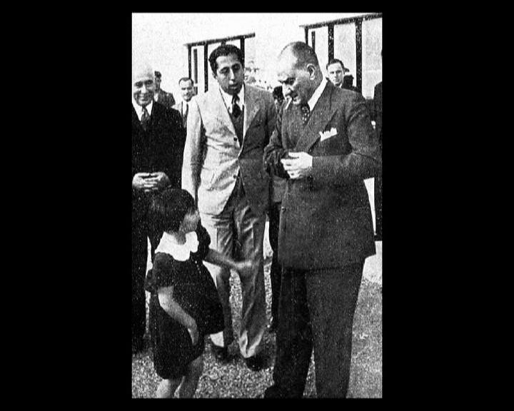 Atatürk'ün bu fotoğraflarını belkide hiç görmediniz... galerisi resim 275