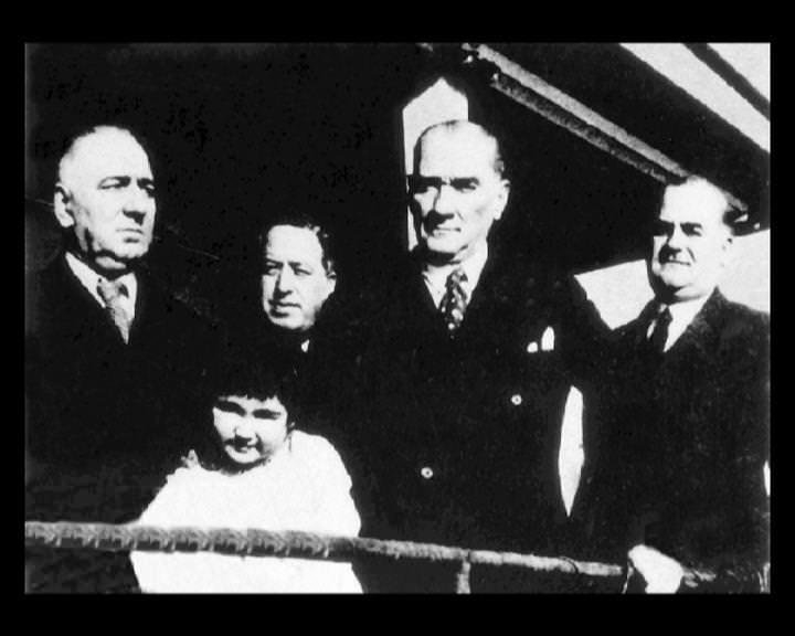 Atatürk'ün bu fotoğraflarını belkide hiç görmediniz... galerisi resim 59