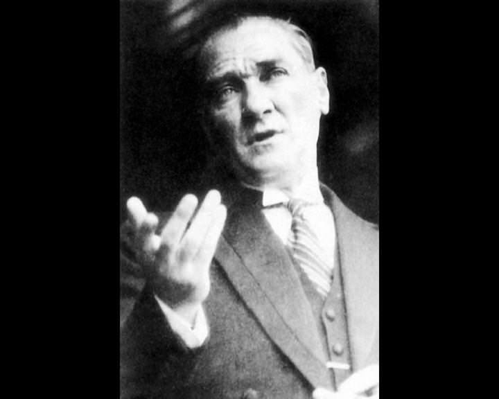 Atatürk'ün bu fotoğraflarını belkide hiç görmediniz... galerisi resim 73