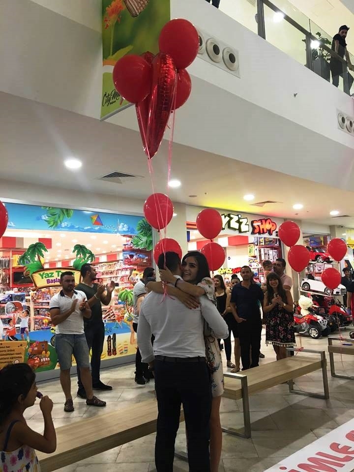 Sürpriz evlilik teklifi... galerisi resim 6