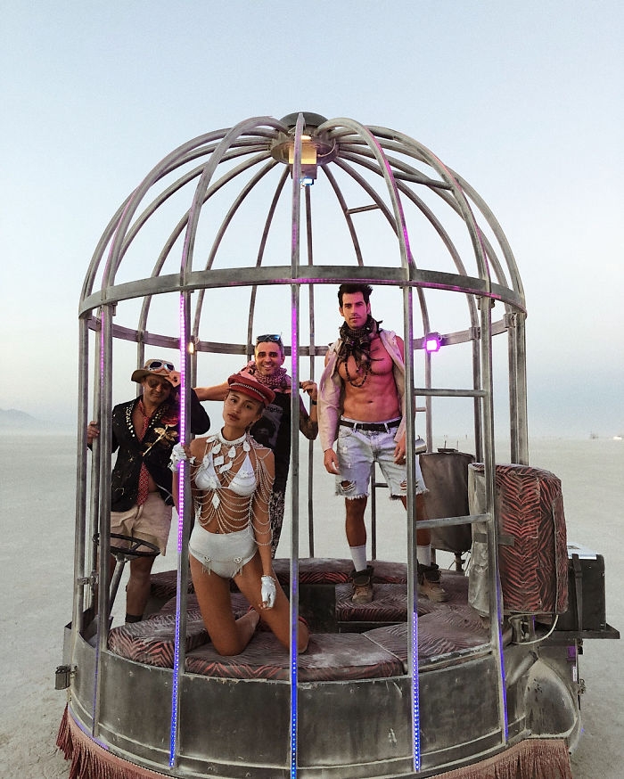 Dünyanın en sıradışı festivali: Burning Man galerisi resim 80