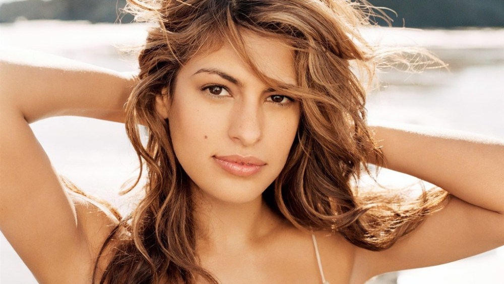 Dünya starlarının eski meslekleri galerisi resim 8