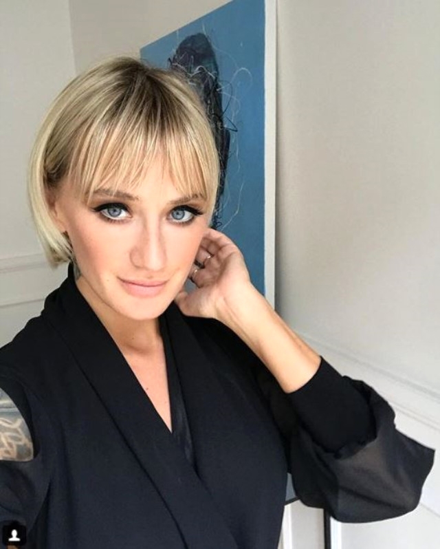 Didem Soydan'dan cesur asansör pozu! Ortalığı yine salladı galerisi resim 4