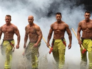 Onları gören kadınlar yangın çıkarmak istiyor