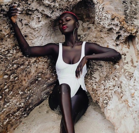 Boynu ile ünlü oldu (Sıra dışı fenomenler) galerisi resim 13