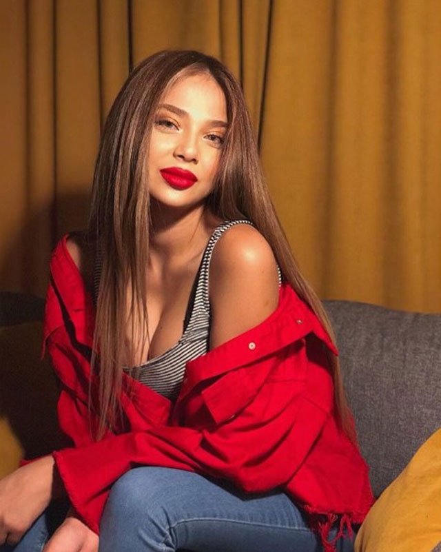 Artık bakire değilim dedi açıkça yayınladı! galerisi resim 2