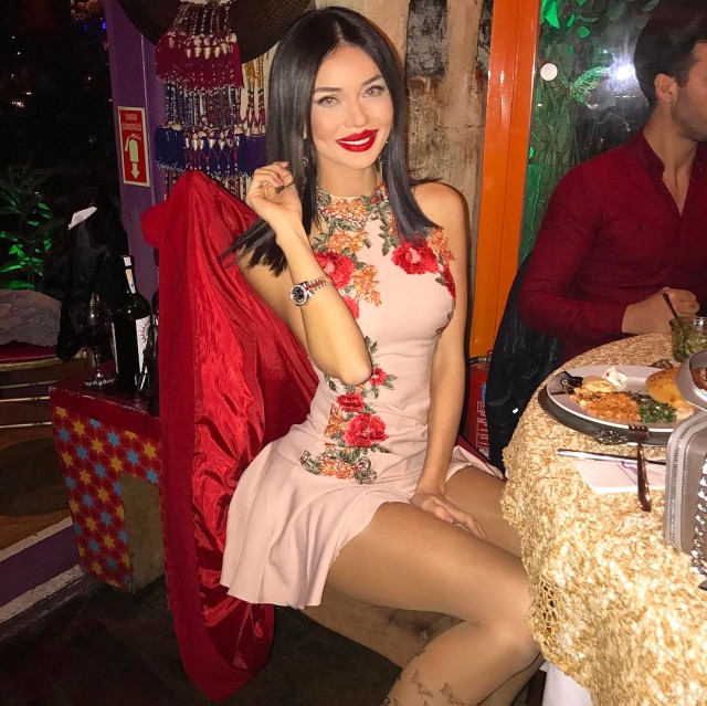 Artık bakire değilim dedi açıkça yayınladı! galerisi resim 8