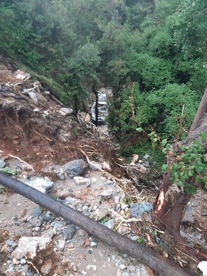 Ülke savaş alanı gibi felaket ürkütücü boyutta galerisi resim 11