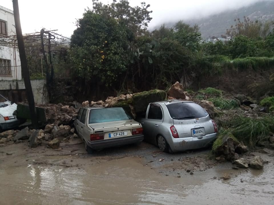 Ülke savaş alanı gibi felaket ürkütücü boyutta galerisi resim 13