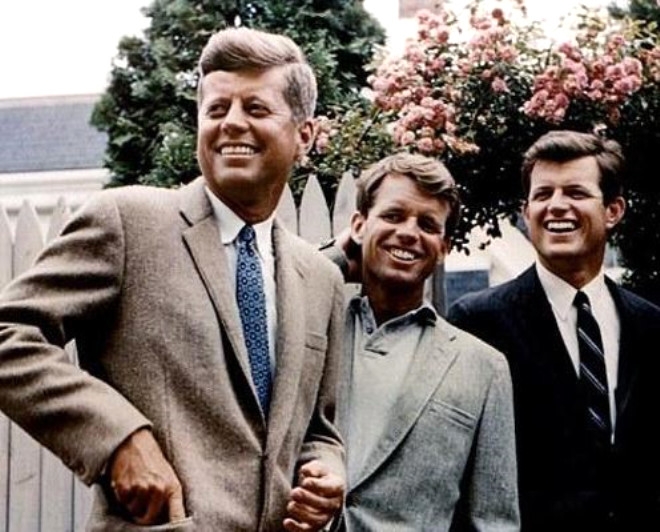 İşte politikacıların seks skandalları... galerisi resim 13