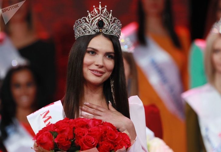 Moskova’nın en güzel kızı seçildi galerisi resim 7