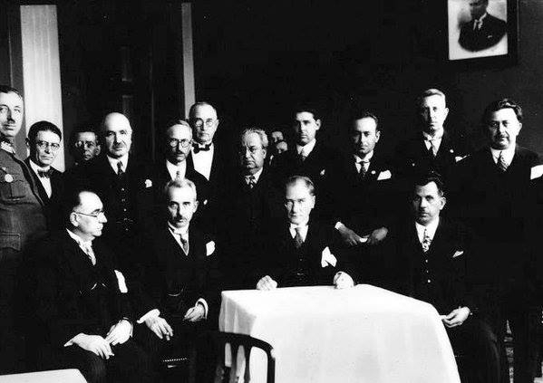 Atatürk'ün ilk kez yayınlanan fotoğrafları galerisi resim 47