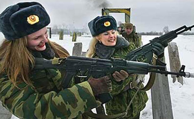 Dünya ordularındaki kadın askerler galerisi resim 11