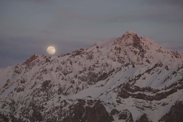 Kanlı ay, hayran bıraktı... galerisi resim 10