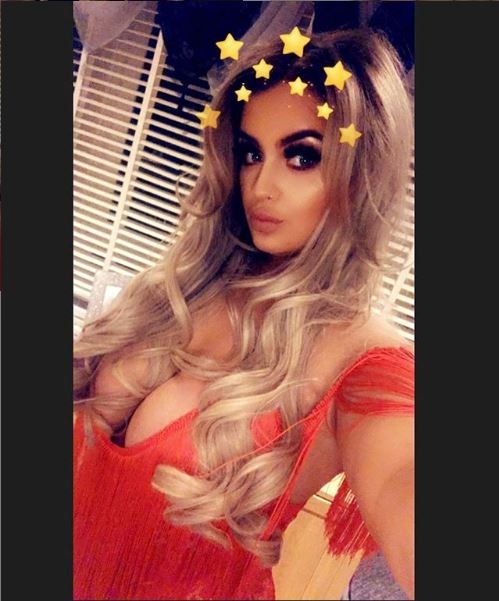 İngiltere’nin loto milyoneri Jane Park şimdi de aşkı arıyor galerisi resim 9