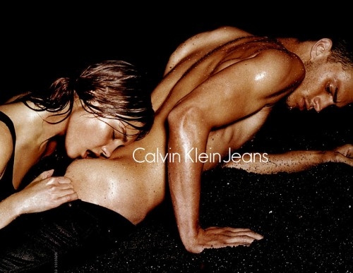 Ünlü markaların bile pazarlama taktiği olarak seksi gündemine aldığı 17 galerisi resim 4