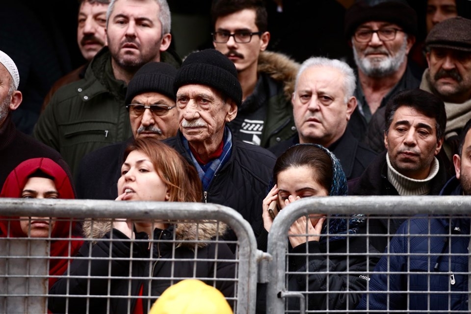 Zamana karşı yarış: Enkazdan ses geldi galerisi resim 17