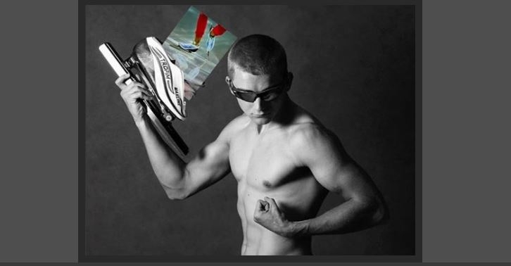 Rus sporcular Soçi'nin yıl dönümü için soyundular galerisi resim 3